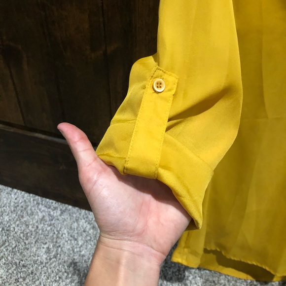 Blouse with 3/4 sleeve - Picture 3 of 3